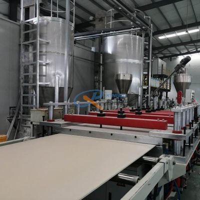 가구 350 kg/H WPC Pvc 발포 보드 생산 라인