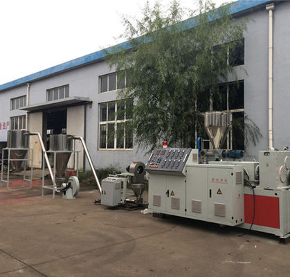 150KW 재활용 쓰레기 플라스틱 미립자 성형기